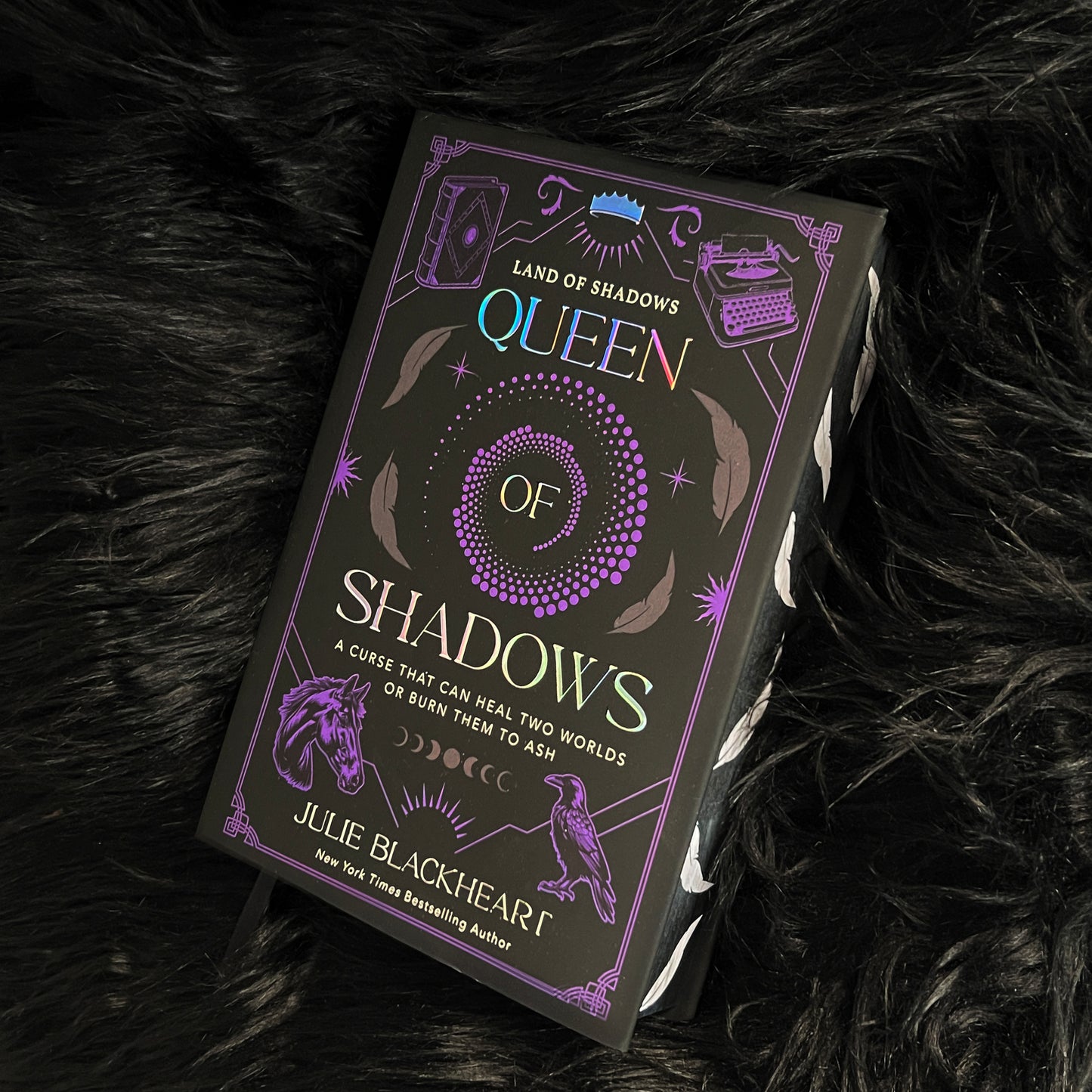 Queen of Shadows Special Edition Hardback (Light Fae Edition)
